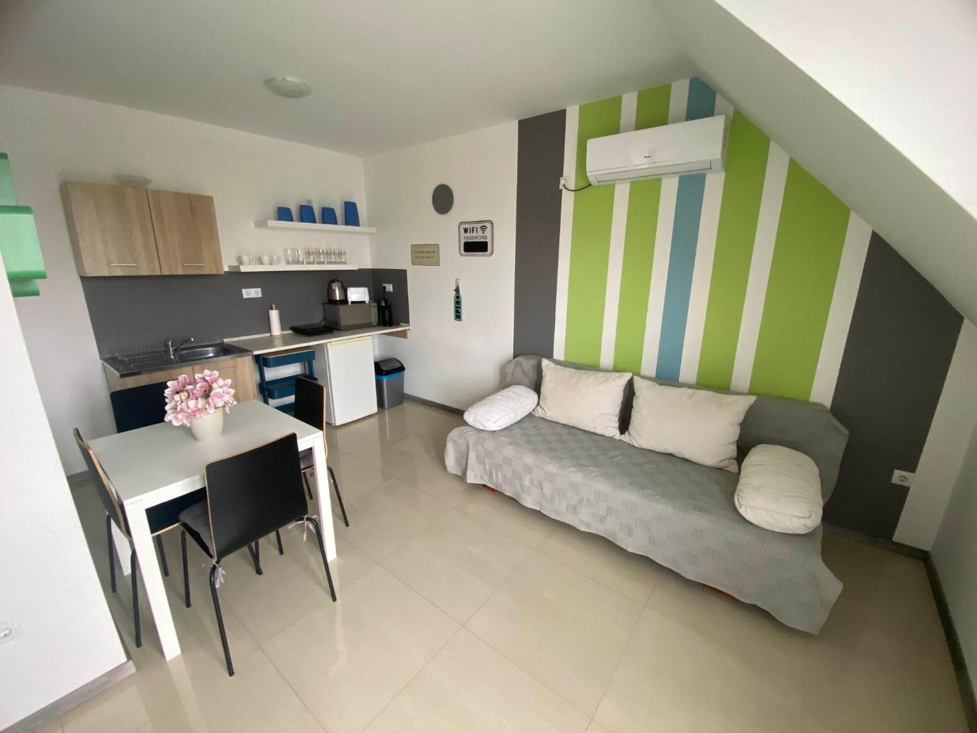 Lexy Family Apartman Hajdúszoboszló Exterior foto